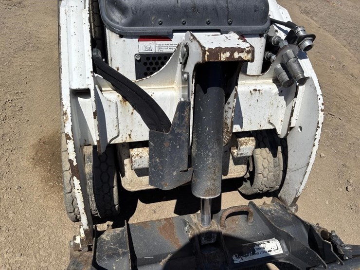 2018-bobcat-mt85-image-10