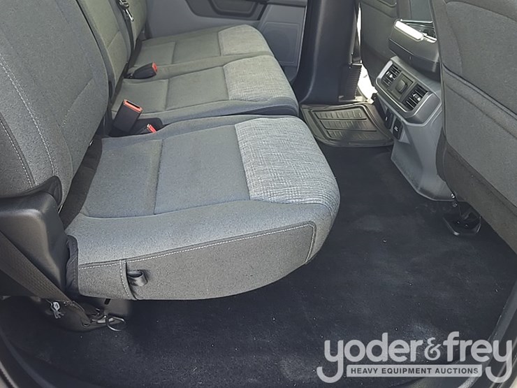 2021-ford-f150-xlt-image-34