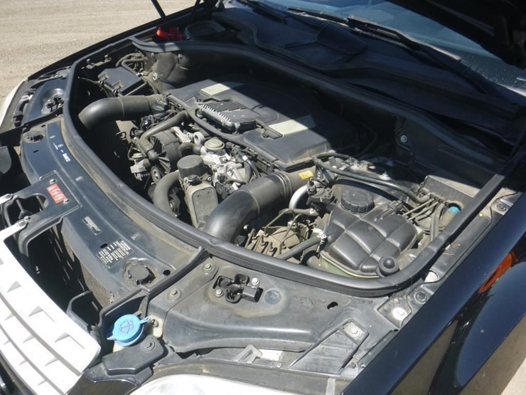 2009-mercedes-benz-ml350-image-10