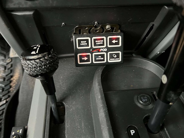 2010-jeep-wrangler-sport-image-46