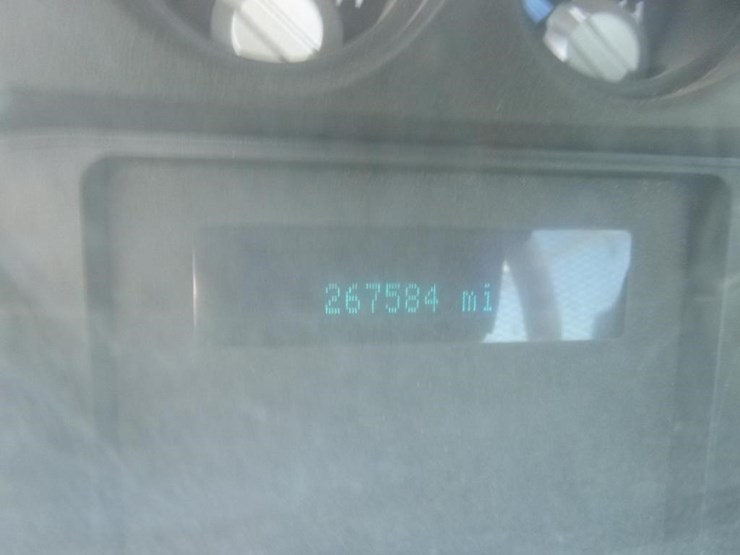 2011-ford-f250-image-12