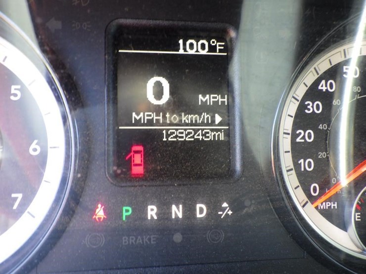 2017-dodge-2500-image-14