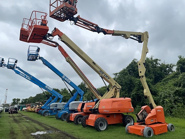 2018-jlg-600s-image-18
