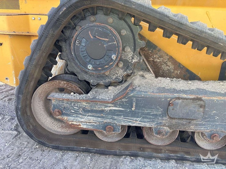 2020-deere-325g-image-37