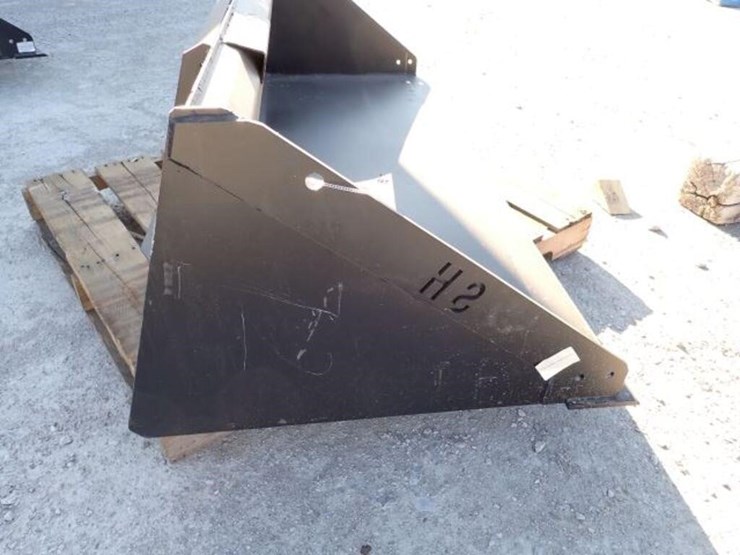 unused-72-in.-skid-steer-bucket-image-8