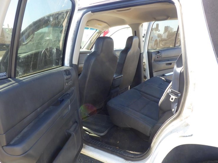 2001-dodge-durango-image-7