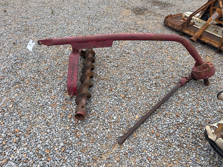 3pt-hitch-pto-post-hole-digger-image-3