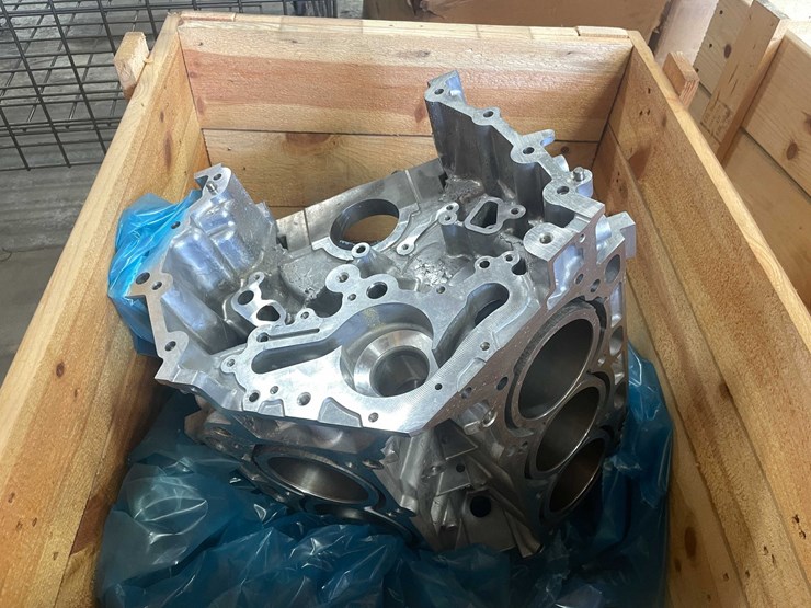 #2760-•-new-ford-3.7-liter-(e)-image-1