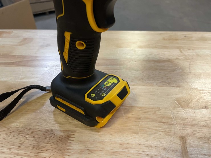 #2701-•-dewalt-compatible-20-v-cordless-1/4"-impact-driver-and-battery-(pr12)-image-7