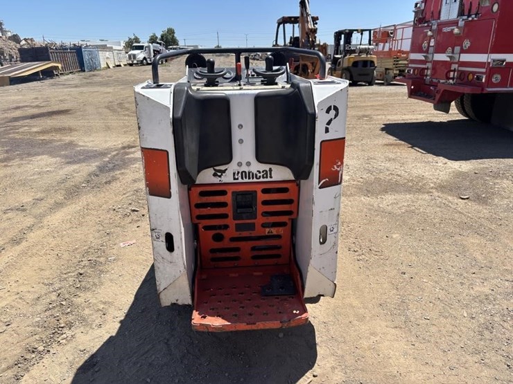 2018-bobcat-mt85-image-6
