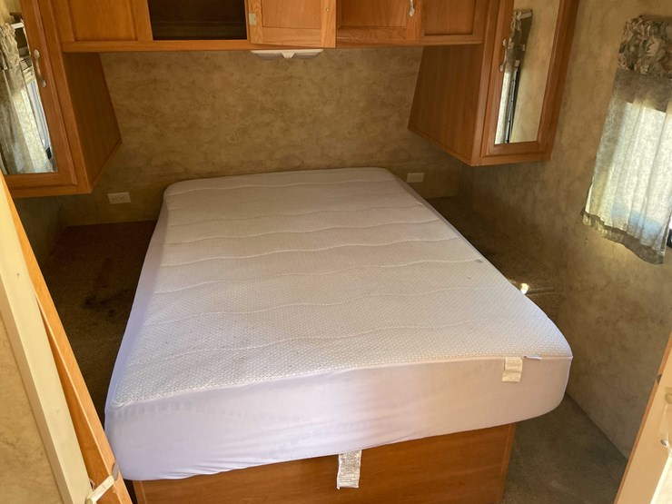#1515-•-2008-keystone-travel-trailer-(wi-title)-(of)-image-60