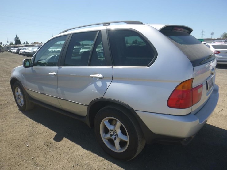 2003-bmw-x5-image-4