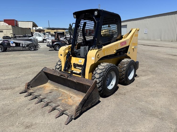 2019-gehl-r190-image-1