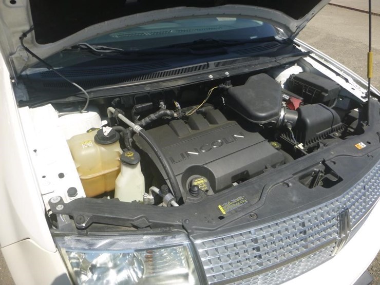 2008-lincoln-mkx-image-12