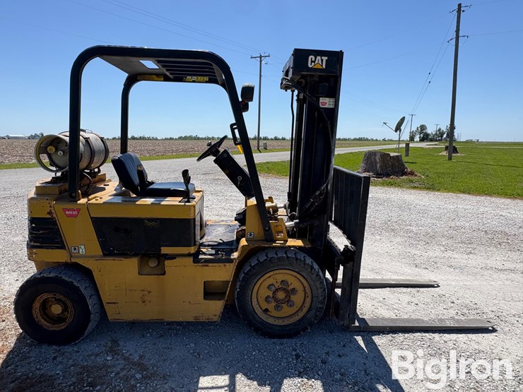 caterpillar-v40e-image-4