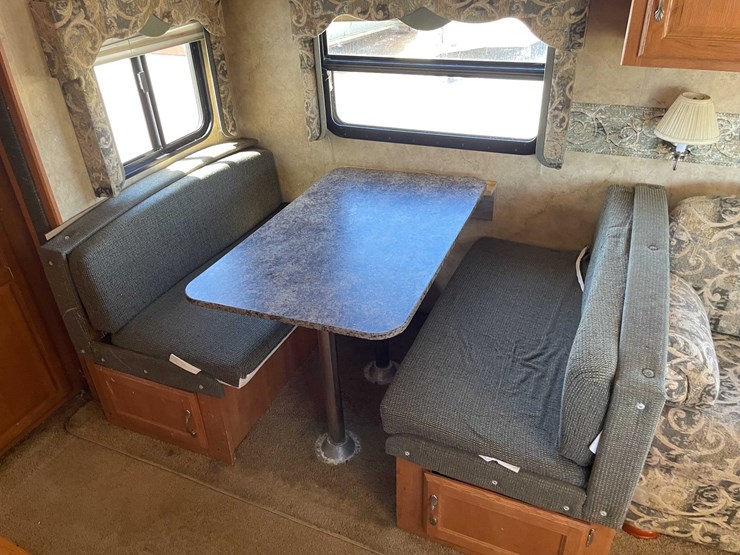 #1515-•-2008-keystone-travel-trailer-(wi-title)-(of)-image-92