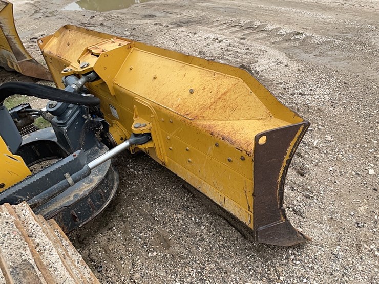 2021-deere-450k-image-9