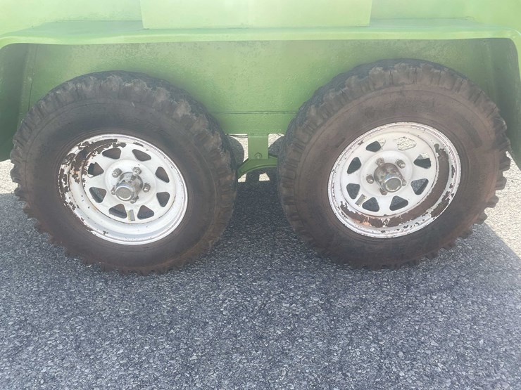 #1506-•-475-gallon-tanker-utility-trailer-(of)-image-10