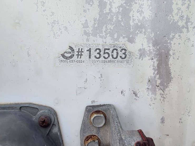 1995-utility-van-image-10