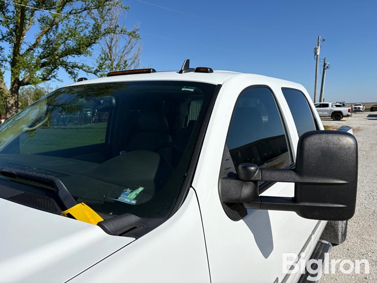 2012-gmc-2500hd-image-17
