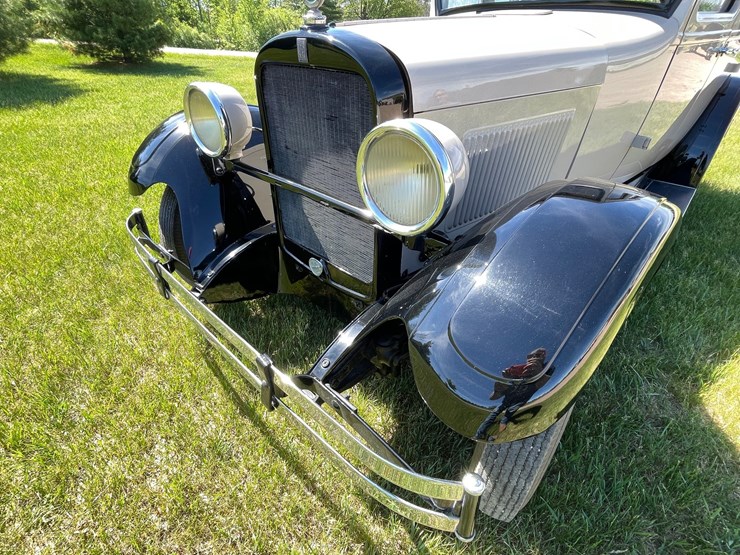 #1500-•-1928-dodge-brothers-4-door-sedan-(marion,-wi)-image-9
