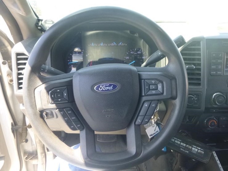 2017-ford-f350-image-10
