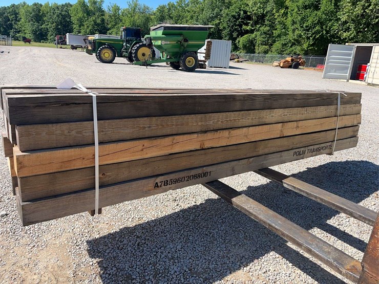 (25)-4"-x-5"-x-142"-reclaimed-fir-image-1