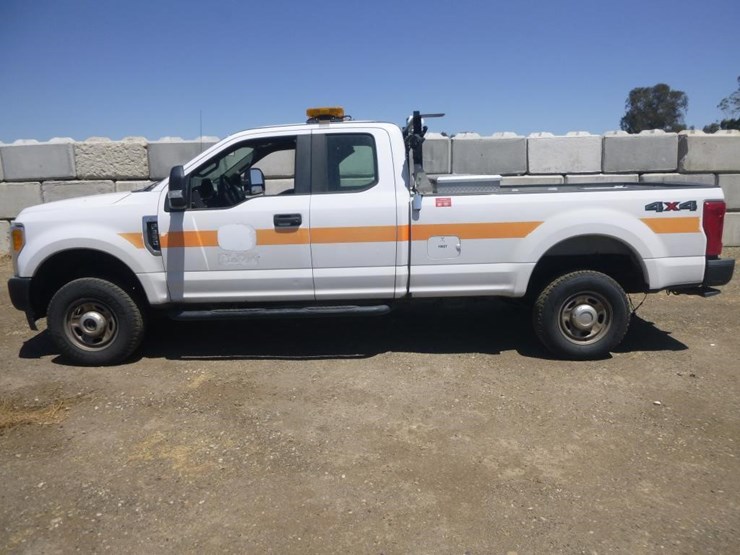 2017-ford-f350-image-6