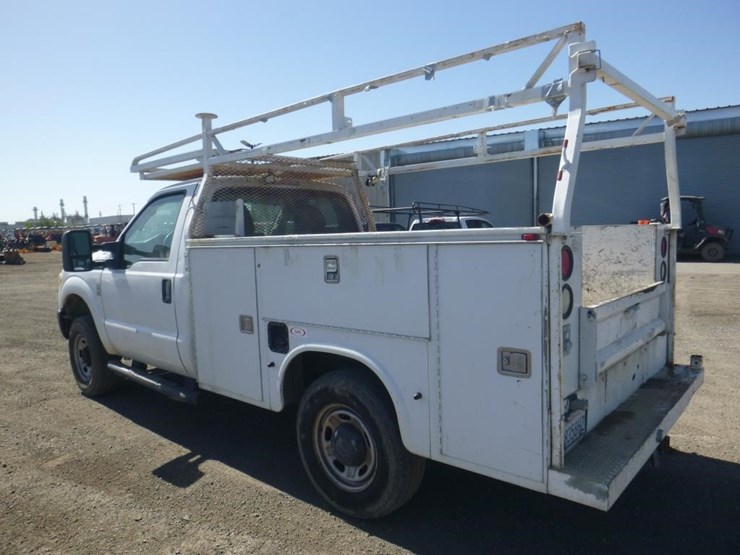 2011-ford-f250-image-4
