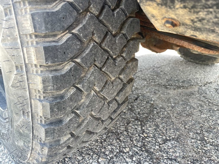 2012-ford-f150-image-35