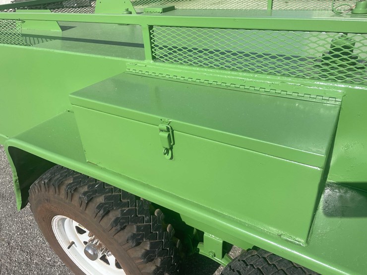 #1504-•-475-gallon-tanker-utility-trailer-(of)-image-11