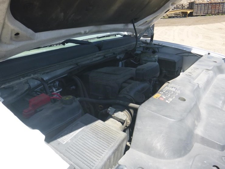2012-gmc-2500hd-image-9