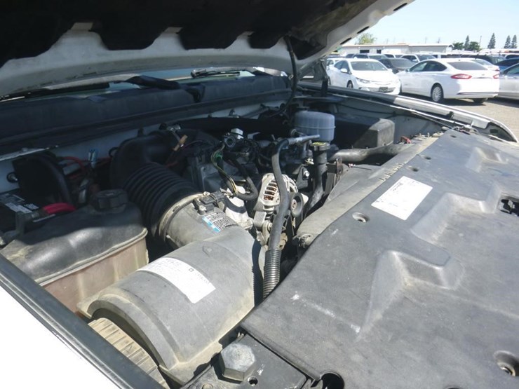 2009-chevrolet-2500-image-11
