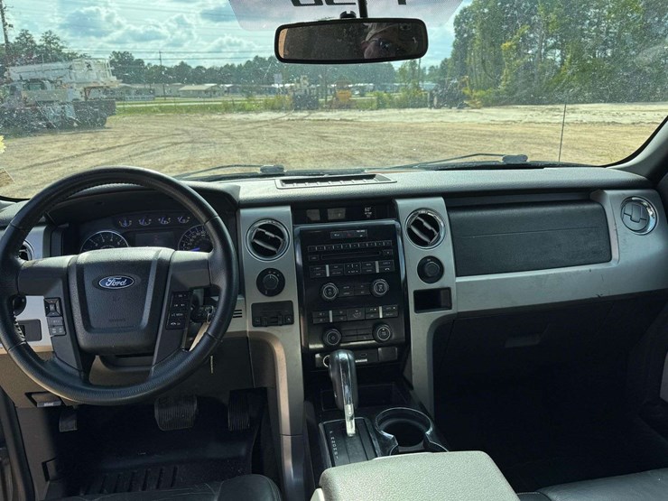 2011-ford-f150-image-12