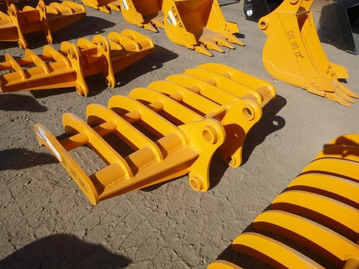 caterpillar-307-image-4