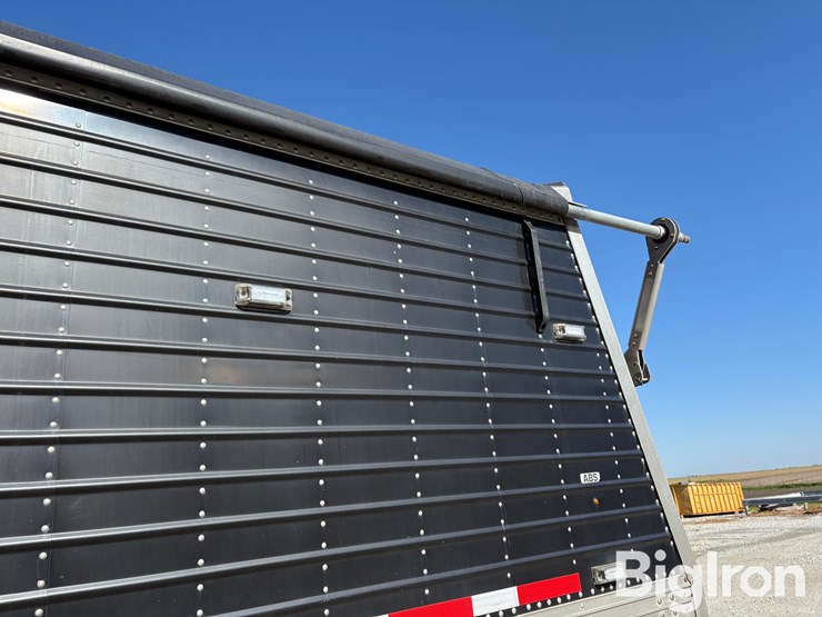 2015-timpte-42'-hopper-image-12