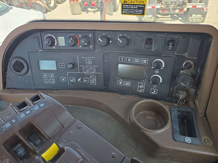 2009-john-deere-9330-image-9