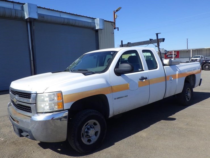 2008-chevrolet-2500-image-1