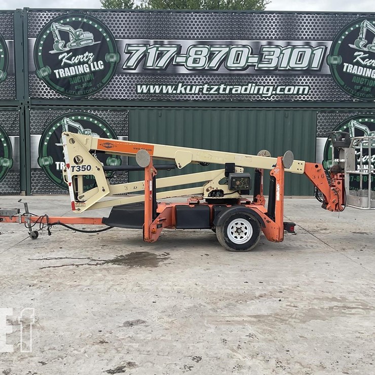 2005 JLG T350