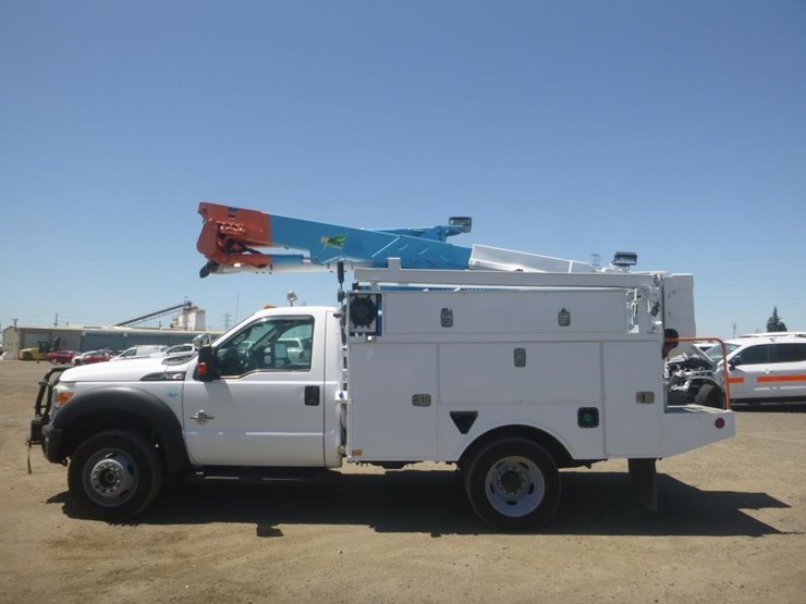 2013-ford-f550-image-5