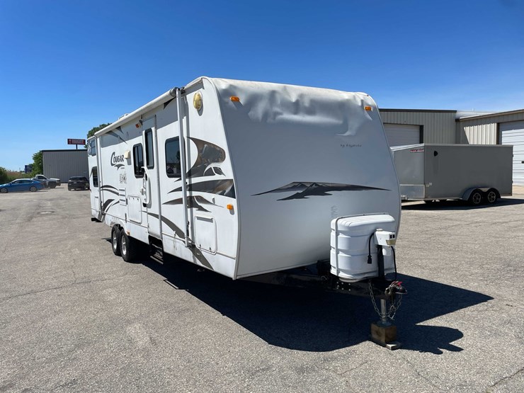 #1515-•-2008-keystone-travel-trailer-(wi-title)-(of)-image-3