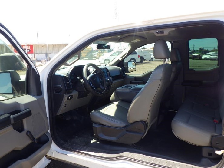 2015-ford-f150-image-5