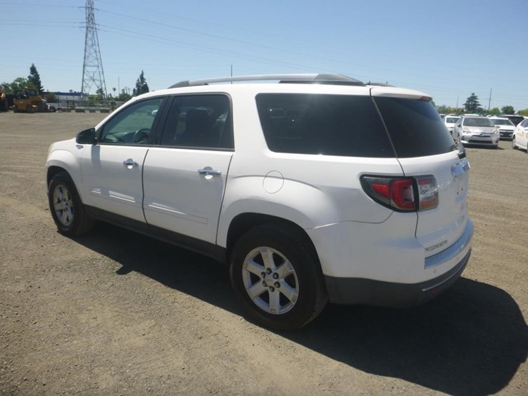 2013-gmc-acadia-image-4