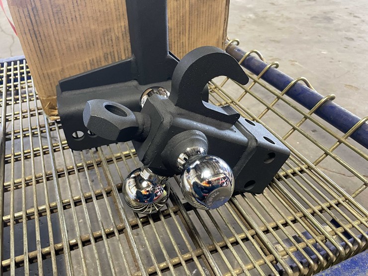 #2735-•-tri-ball-with-tow-hook-trailer-hitch-(cw)-image-2