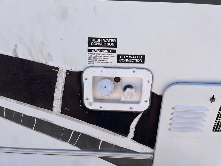 #1515-•-2008-keystone-travel-trailer-(wi-title)-(of)-image-44