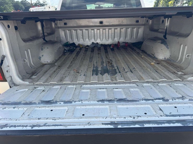 2015-gmc-sierra-1500-sle-image-19