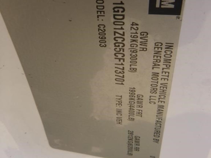 2012-gmc-2500hd-image-14