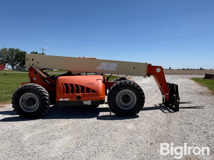 2005-jlg-g9-43a-image-4