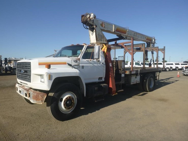 1989-ford-f800-image-1