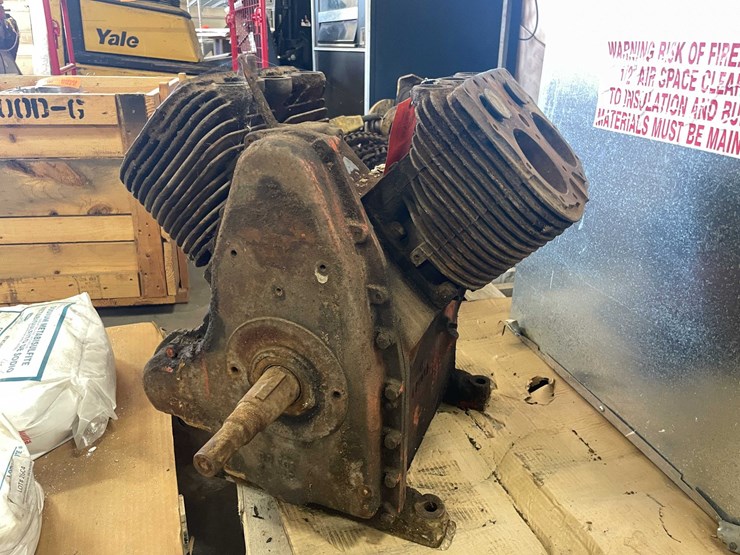 #2754-•-wisconsin-motor-(e)-image-1